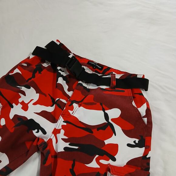 ALMOST FAMOUS Women's L Red/Black/White Camo Cargo Pants Cotton/Spandex Blend - Picture 4 of 12